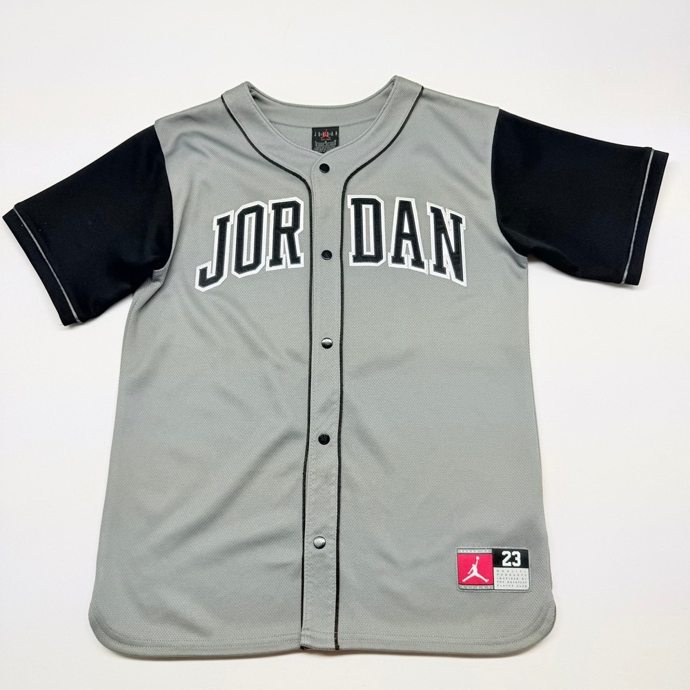 🟡 Jordan Brand Youth Large Grey Black Snap Front Baseball Jersey